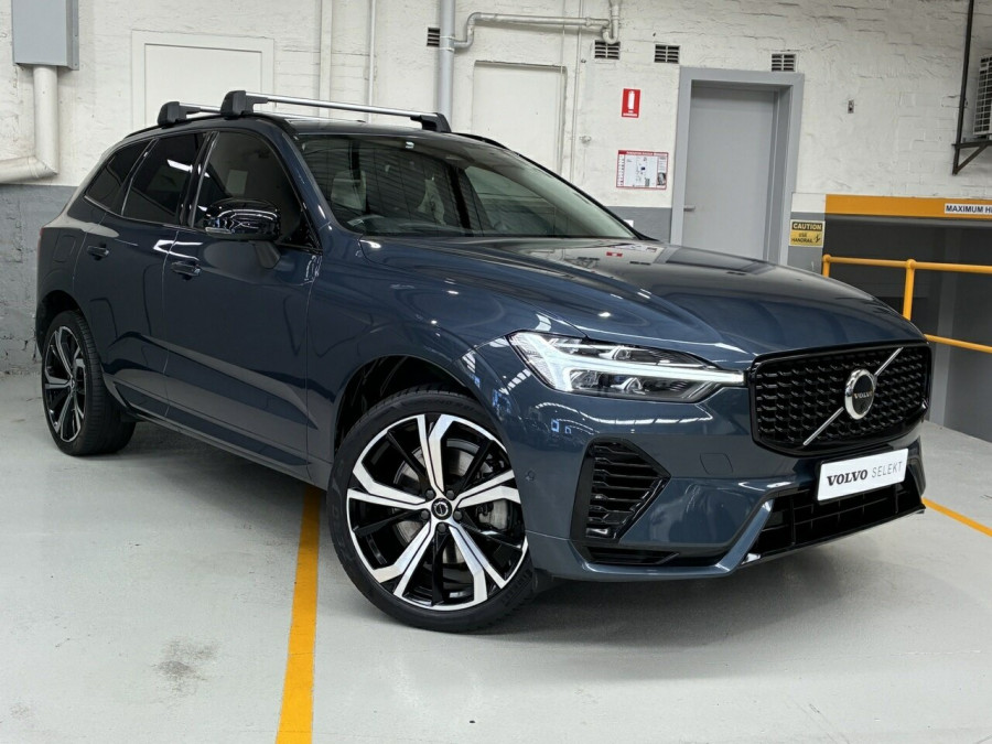 2022 MY23 Volvo XC60 UZ Recharge Ultimate T8 Plug-in Hybrid SUV Image 1
