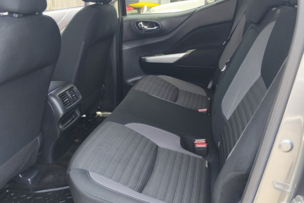 2023 Nissan Navara D23 ST Ute Image 31