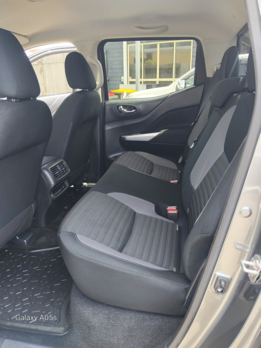 2023 Nissan Navara D23 ST Ute Image 31