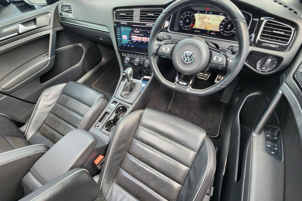 2020 Volkswagen Golf 7.5 R Hatch Image 15
