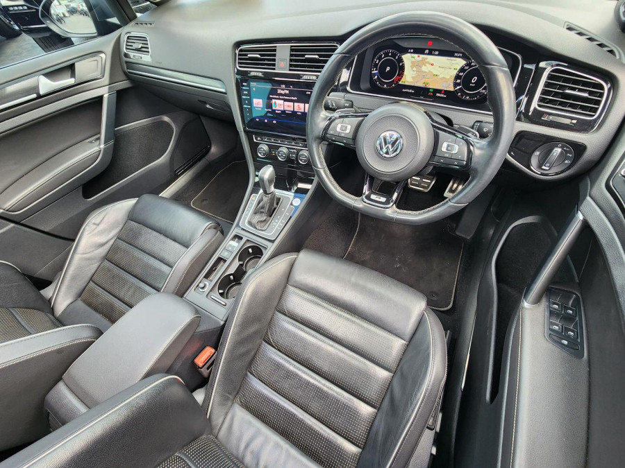 2020 Volkswagen Golf 7.5 R Hatch Image 15