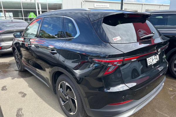 2025 MG MGS5 EV ZS3EM Essence 62 SUV Image 4