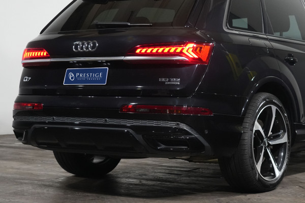 2020 Audi Q7 50 TDI S Line SUV Image 8