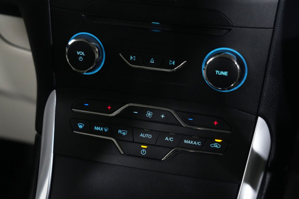 2019 Ford Endura Titanium SUV Image 11