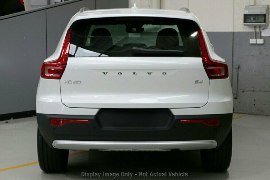 2026 Volvo XC40 XZ Plus B4 SUV Image 16