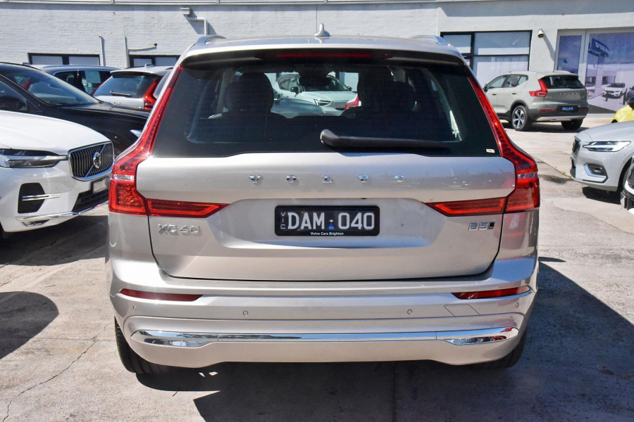 2023 Volvo XC60  Ultimate B5 Bright SUV Image 17