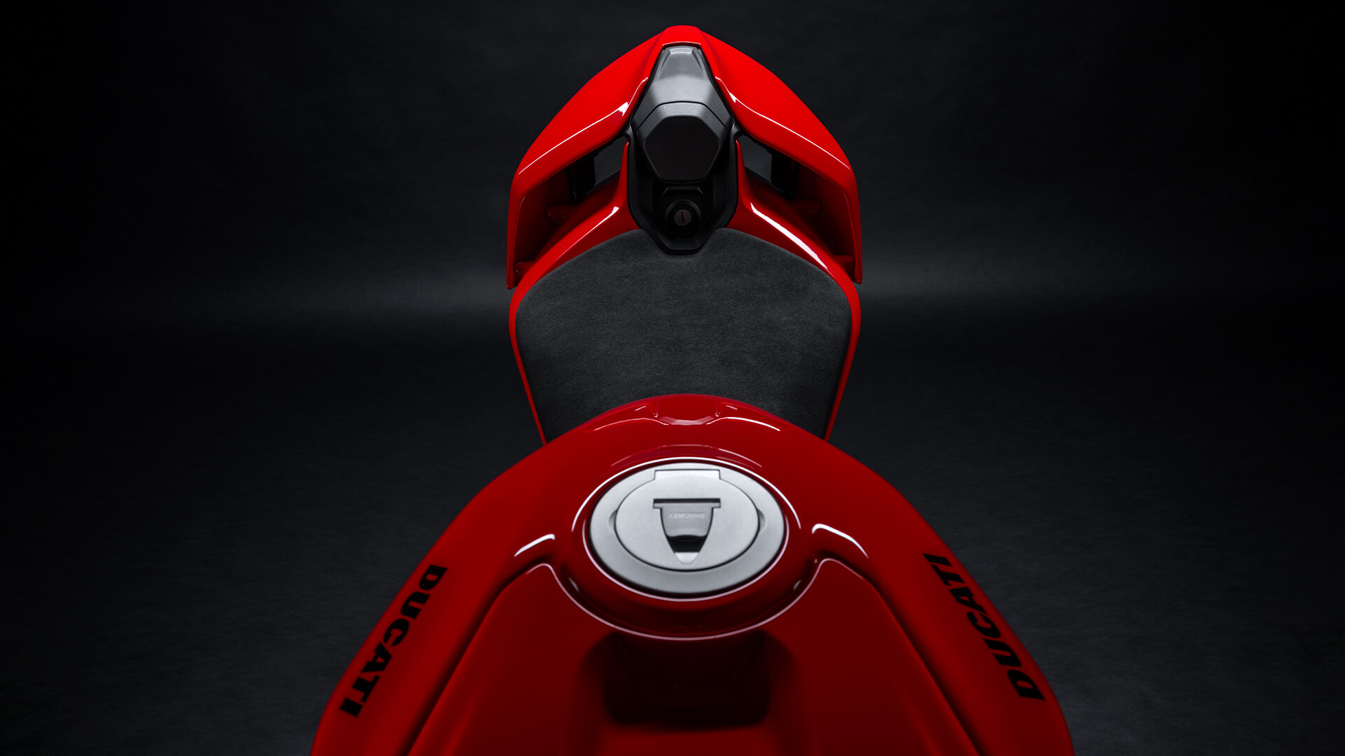 New Ducati Streetfighter V4, V4 S Image