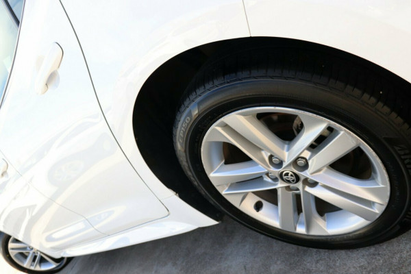 2021 Toyota Corolla MZEA12R Ascent Sport Hatch Image 4