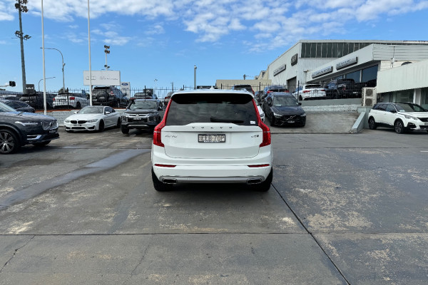 2019 Volvo XC90 L Series  D5 In Wagon Image 4