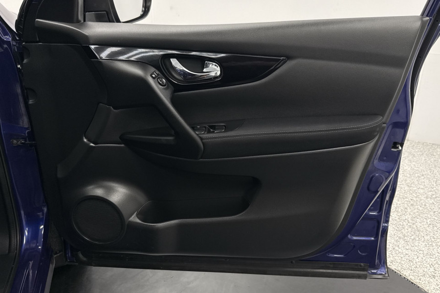 2016 Nissan QASHQAI TS Wagon Image 18