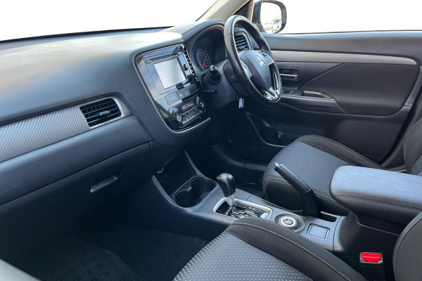 2015 MY16 Mitsubishi Outlander ZK LS SUV