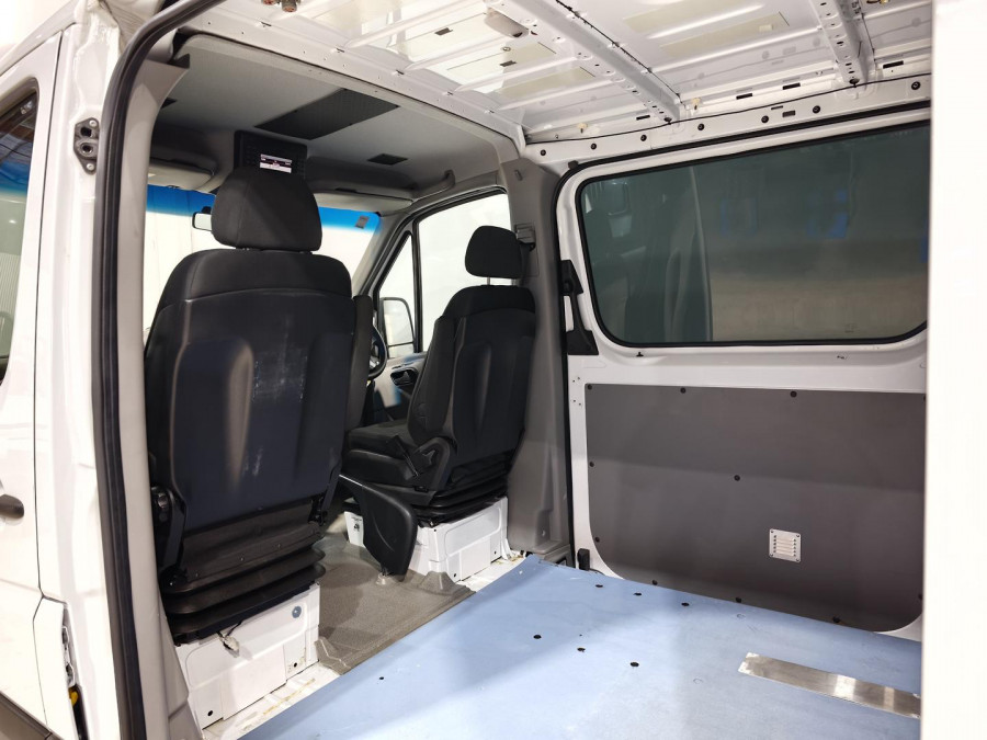 2016 Mercedes-Benz Sprinter NCV3 319CDI Bus Image 7