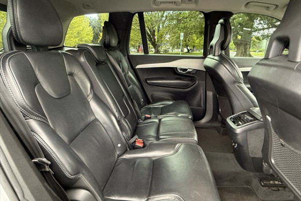 2017 MY18 Volvo XC90 L Series T6 Inscription SUV Image 11