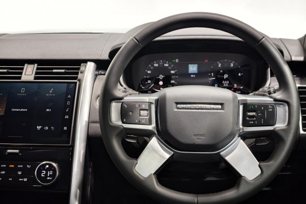 2025 Land Rover Discovery Series 5 D350 S SUV Image 16
