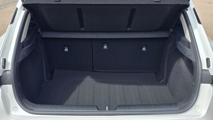 2025 MY26 Kia K4 CL4m Sport Hatch Image 10