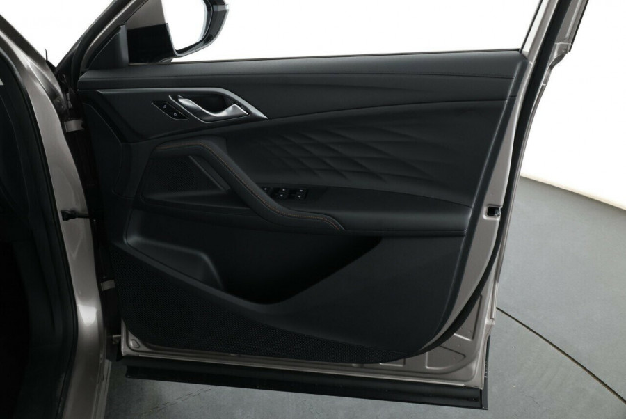 2025 MG HS AS33 Vibe SUV Image 9
