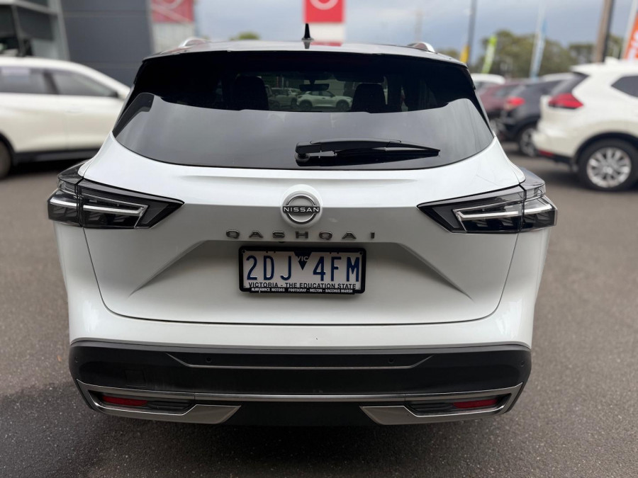 2025 Nissan QASHQAI J12 Ti SUV Image 6