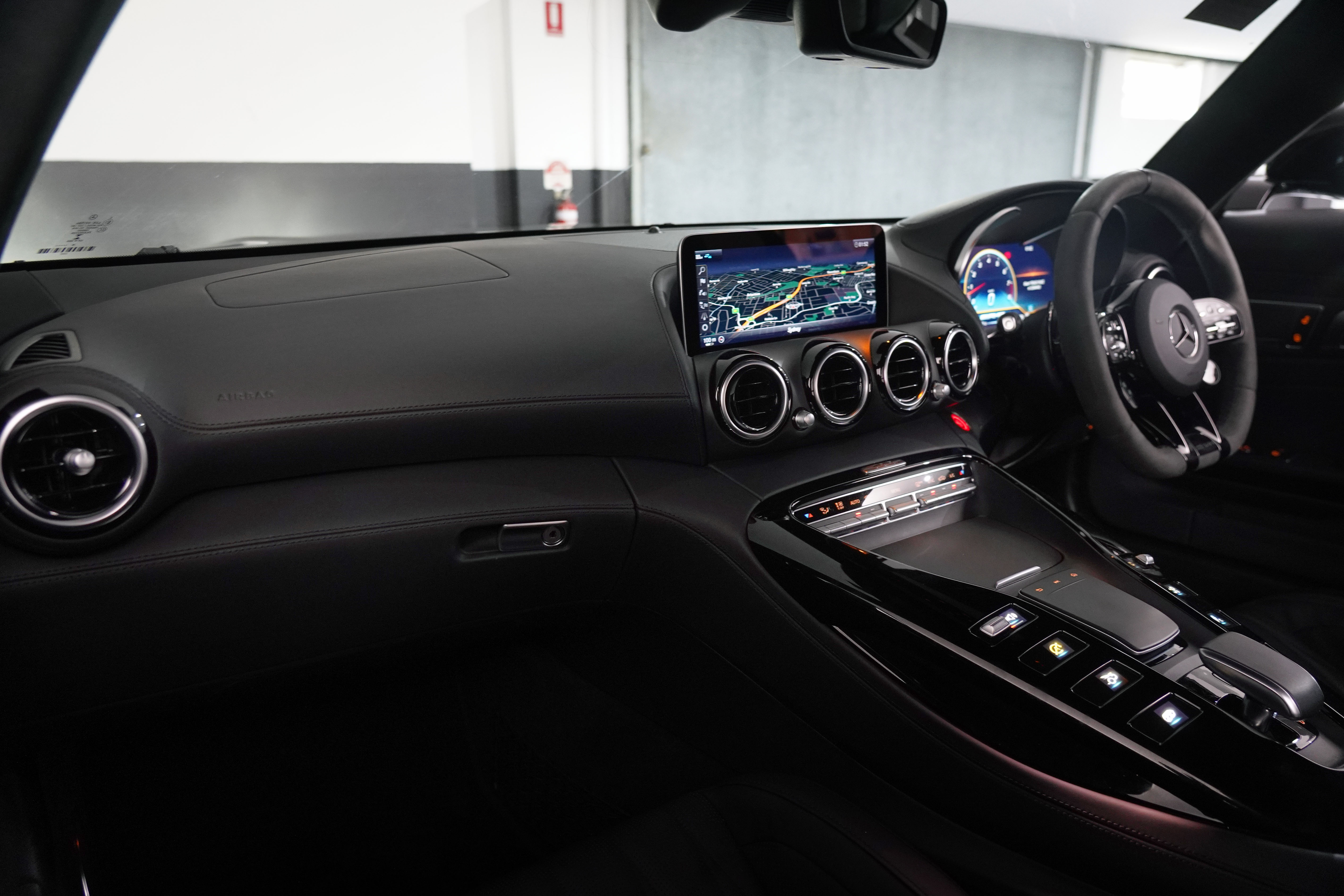 2021 Mercedes-Benz AMG GT Night Edition Coupe Image 29
