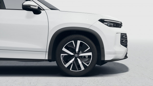 2025 MY26 Volkswagen Tayron R4 150TSI Elegance SUV image 5