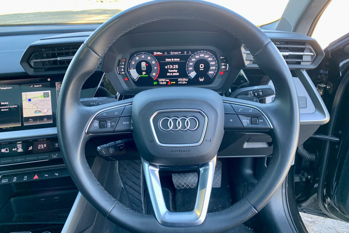 2022 Audi A3 40 TFSI S Line Image 17