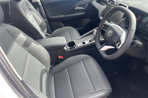 2026 MY26.5 MG ZS MGNZSHEVESSEB Essence Hybrid+ SUV Image 8