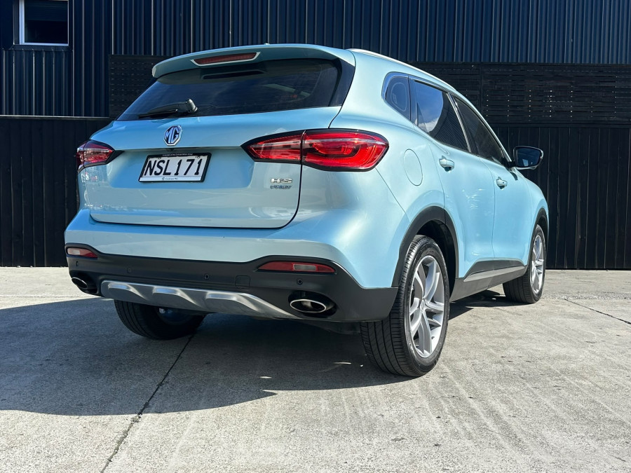 2021 MG HS Plug-in Hybrid Essence SUV Image 3