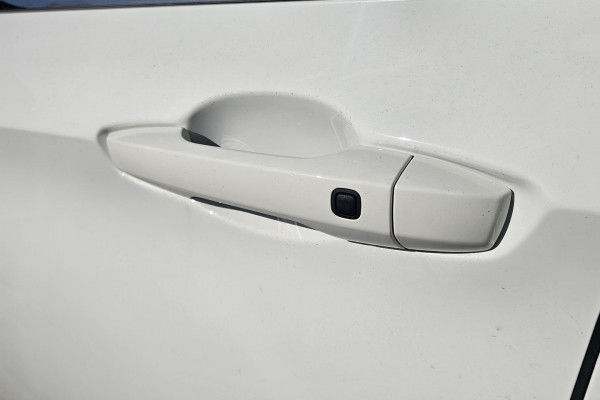 2025 Mitsubishi Outlander ZM LS SUV Image 8
