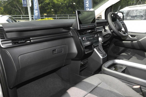 2026 MY27 Hyundai Staria Load US4.V4  Van Image 12