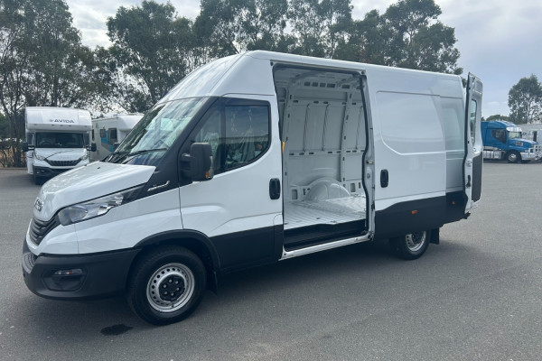 2024 Iveco Daily 35S14V Van Image 5