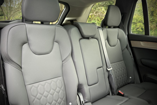 2026 Volvo XC90 L Series Ultra B5 Bright SUV Image 10
