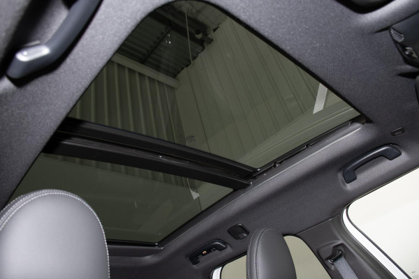 2026 MINI Countryman U25 C Favoured SUV image 11