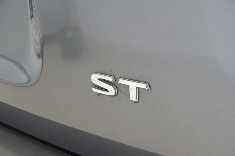 2016 MY15 Nissan Pathfinder R52 ST SUV Image 9