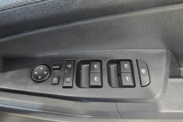2024 MY25 Kia Sportage NQ5 S SUV Image 14