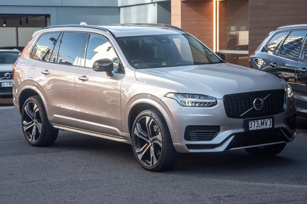 2024 MY25 Volvo XC90  Ultra T8 Plug-In Hybrid SUV Image 5