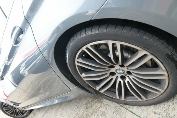 2020 BMW 520i G30 M Sport LCI Sedan Image 4