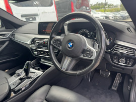 2018 BMW 5 Series G31 520d Touring Steptronic M Sport Wagon image 20