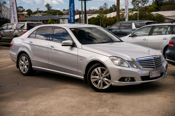 2010 Mercedes-Benz E-Class W212 E220 d Sedan