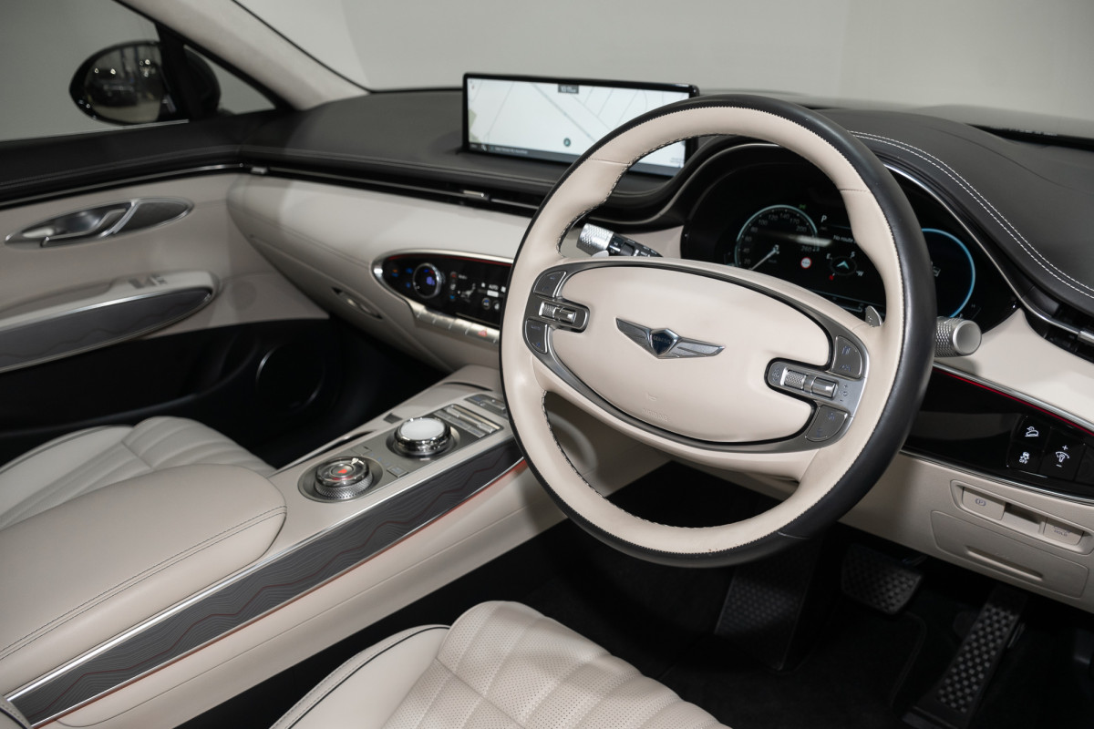 2023 Genesis GV70 2.5t Awd SUV