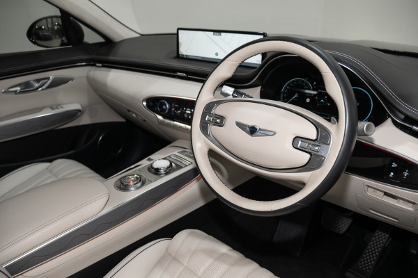 2023 Genesis GV70 2.5t Awd SUV Image 18