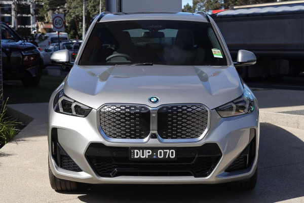2025 BMW iX1 U11 xDrive30 M Sport SUV image 4