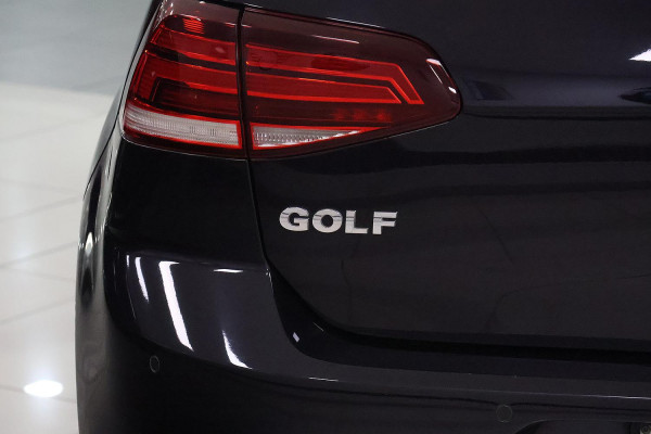 2018 Volkswagen Golf 7.5 110TSI Trendline Hatch image 3