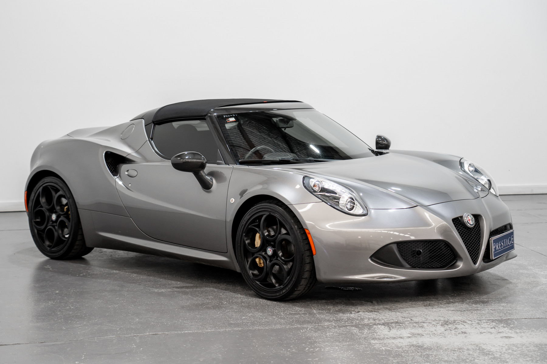 2016 Alfa Romeo 4c Spyder Convertible Image 15