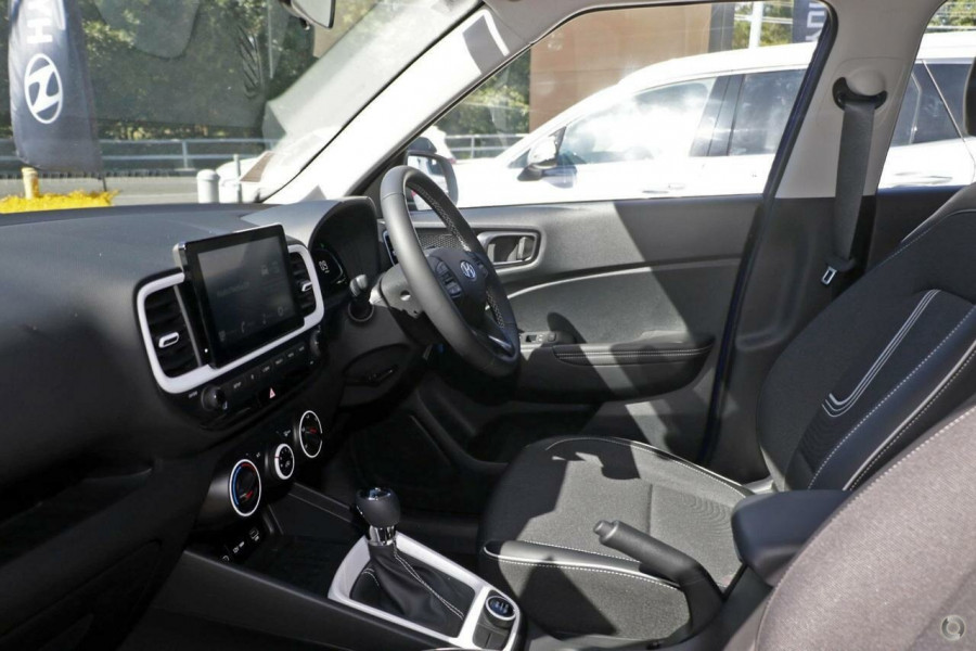 2025 Hyundai Venue QX.V5 Active SUV Image 8