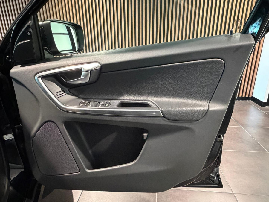 2013 Volvo XC60 DZ T5 Teknik SUV Image 11
