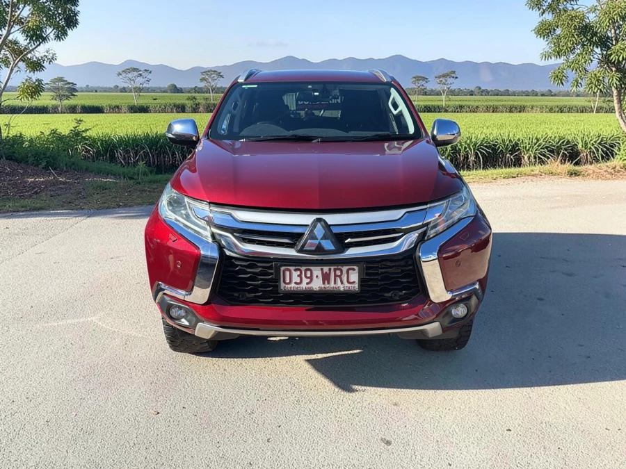 2016 Mitsubishi Pajero Sport QE Exceed SUV Image 1