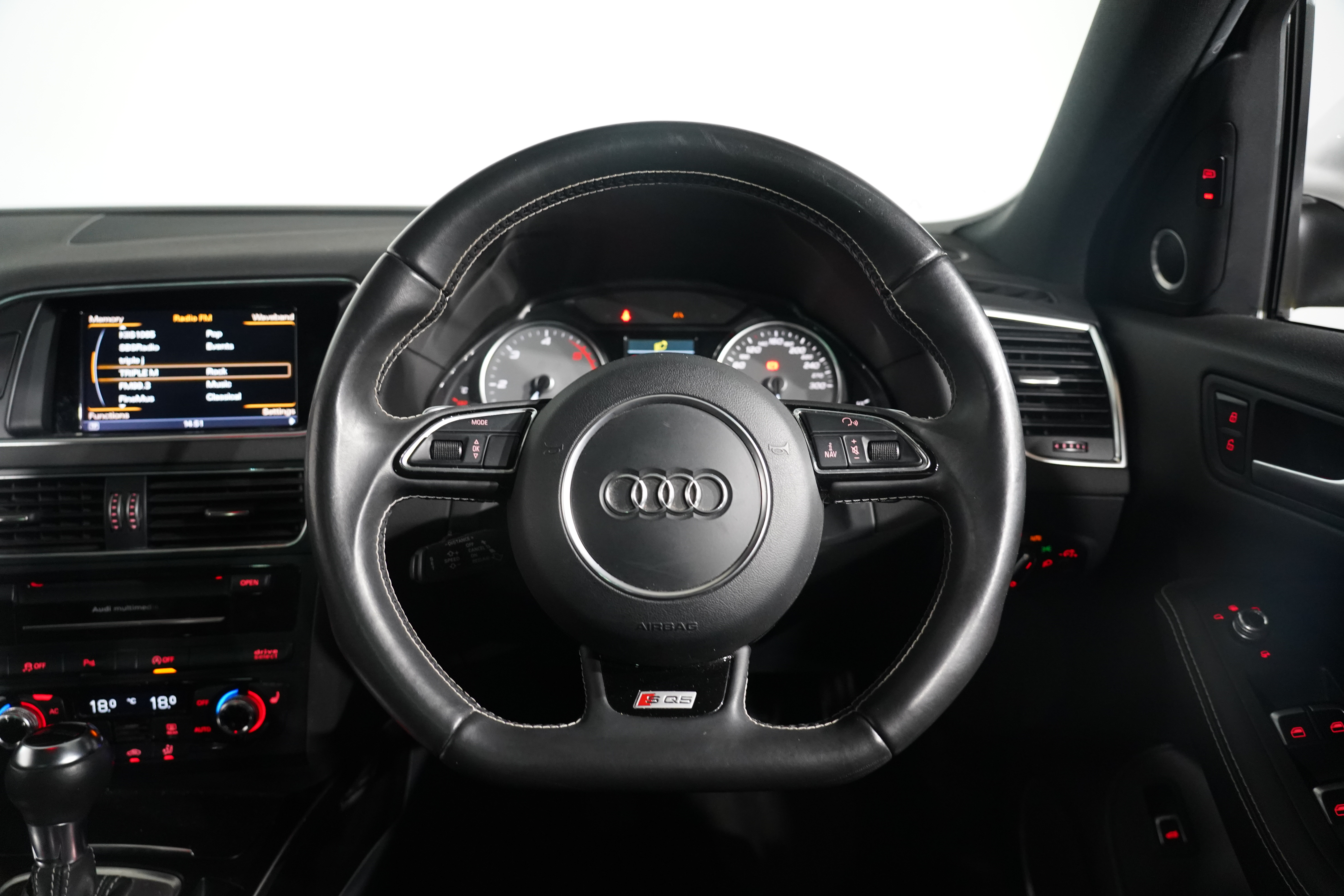 2013 Audi Sq5 Audi Sq5 3.0 Tdi Quattro Auto 3.0 Tdi Quattro SUV Image 14