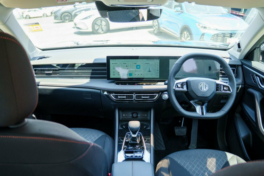 2025 MG HS AS33P Super Hybrid Excite SUV Image 17