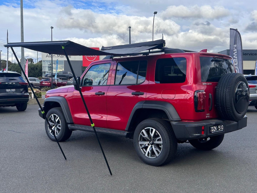 2025 GWM Tank 300 P01 Ultra SUV Image 8