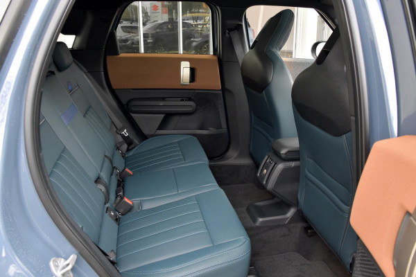 2026 MY25 MINI Countryman U25 C Favoured SUV image 5