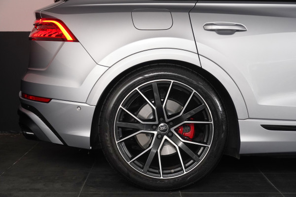 2022 Audi SQ8 TFSI SUV Image 21